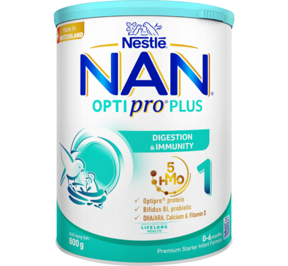 Sữa Nan Optipro PLUS 1 800g, với 5HMO, sản xuất tại Thụy Sỹ (0-6 tháng) (Giao bao bì ngẫu nhiên)