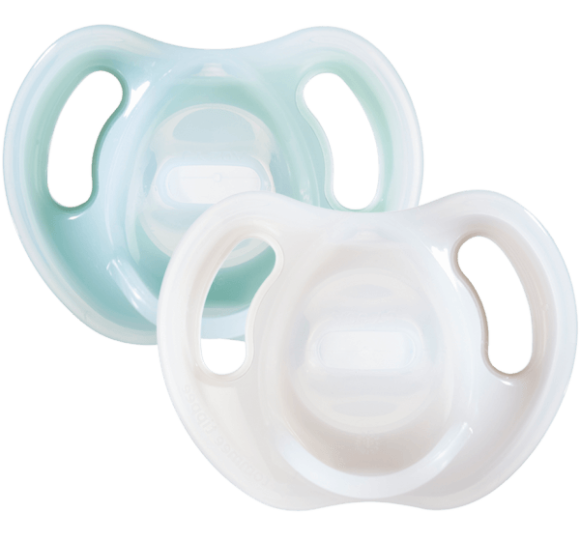 Ty ngậm silicon siêu nhẹ cho bé Tommee Tippee Ultra Light 0-6 tháng (vỉ đôi)